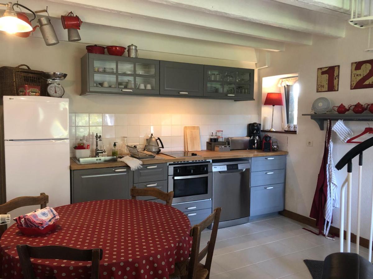 Le Clos Du Mont Jarry Le Val-Saint-Père Esterno foto