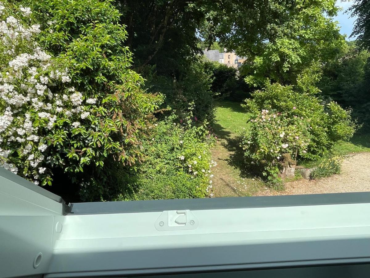 Le Clos Du Mont Jarry Le Val-Saint-Père Esterno foto