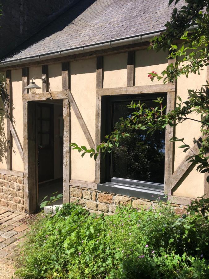 Le Clos Du Mont Jarry Le Val-Saint-Père Esterno foto